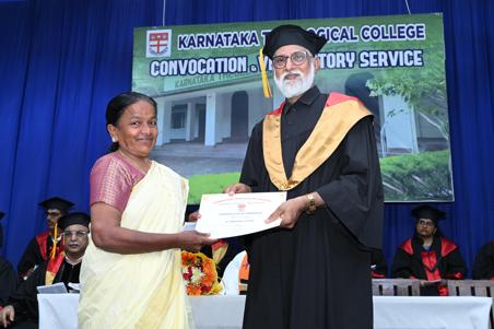 /news/valedictory_26/img_16.jpg
